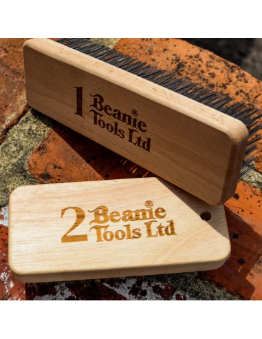 S Beane Kit 2 brosses finition pieds