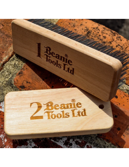 S Beane Kit 2 brosses finition pieds